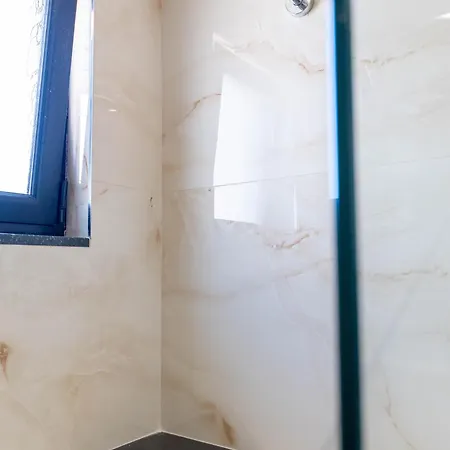 Hotel Alpaso Sarandë