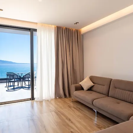 Alpaso 3* Sarandë
