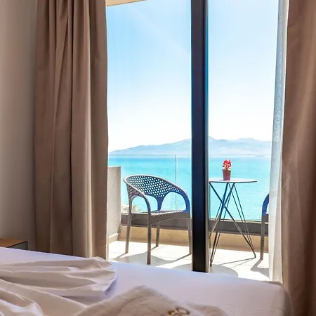 Alpaso Hotel 3*