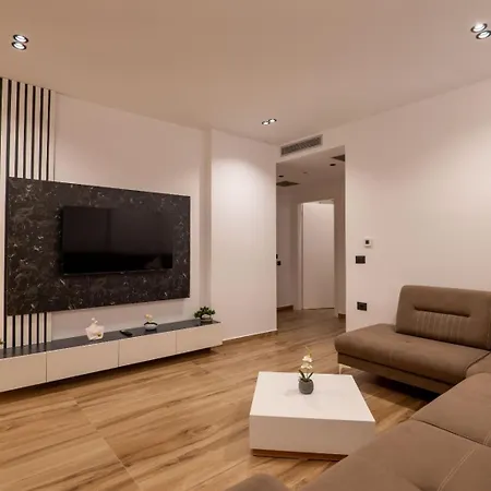 Alpaso Hotel 3*